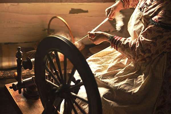 The History of the Spinning Wheel