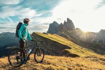 Outdoor bicycling with Merino Cloth