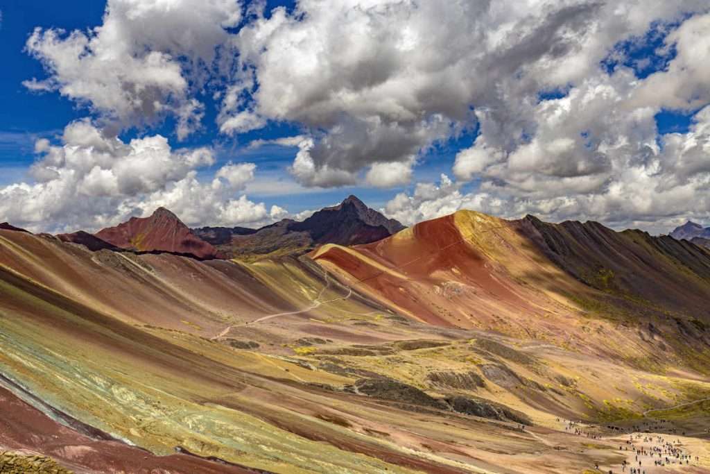 Epic View - Cusipata Trail seen from Vinicunca and path to the Red Valley