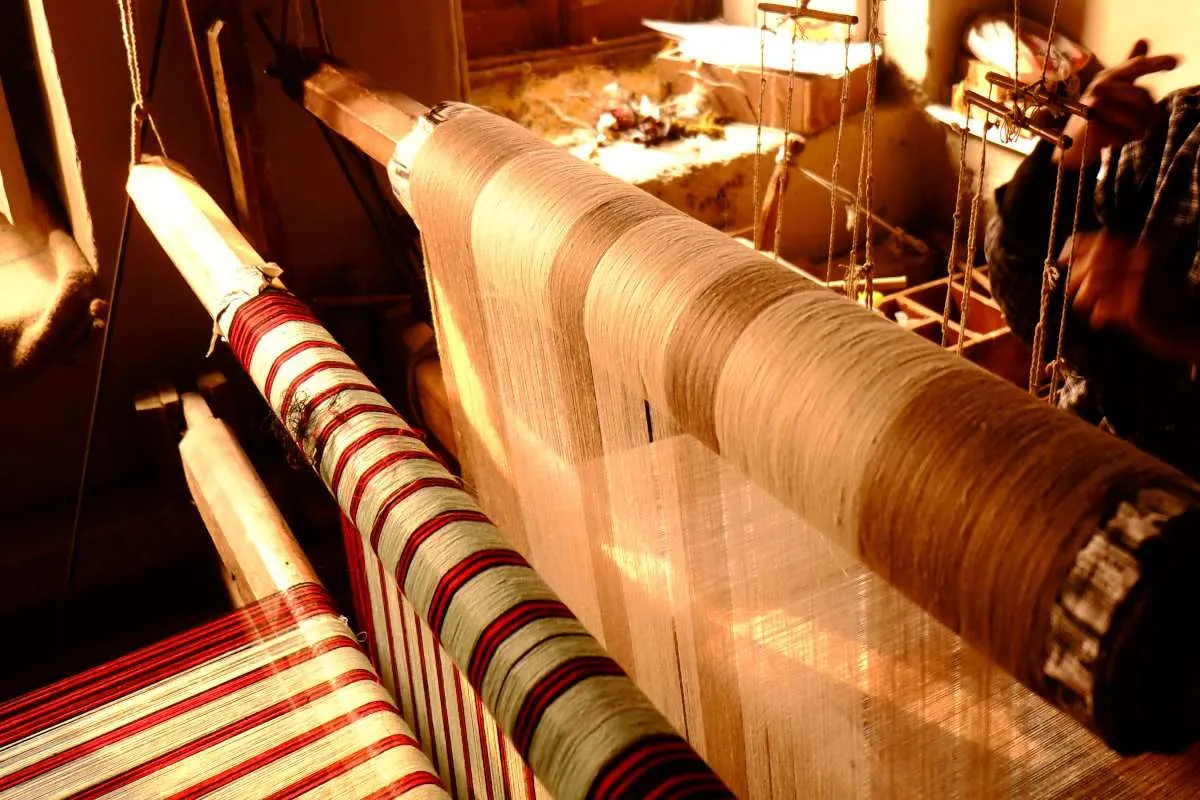 カシミヤ織り織機-スリナガル、カシミール