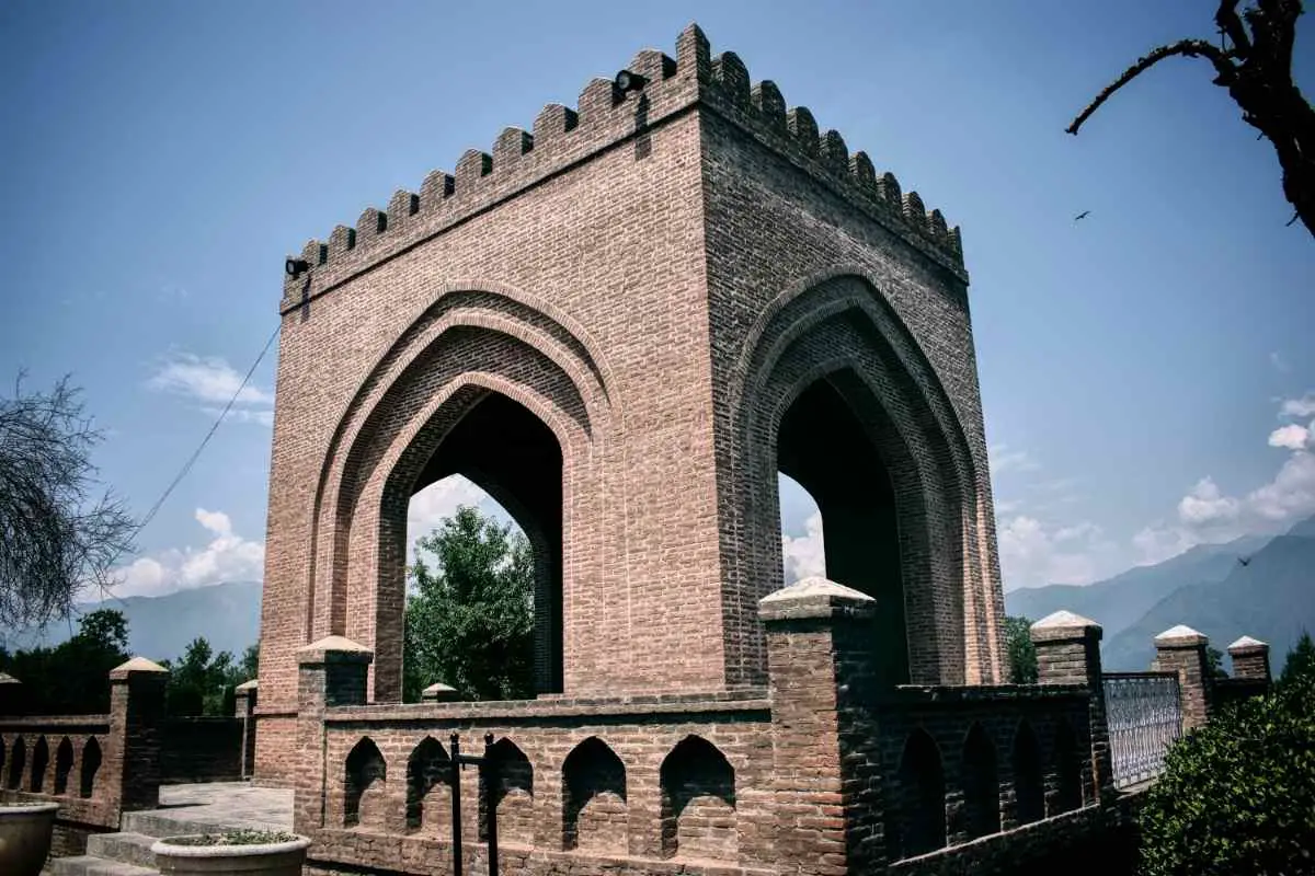 मुगल उद्यान - श्रीनगर