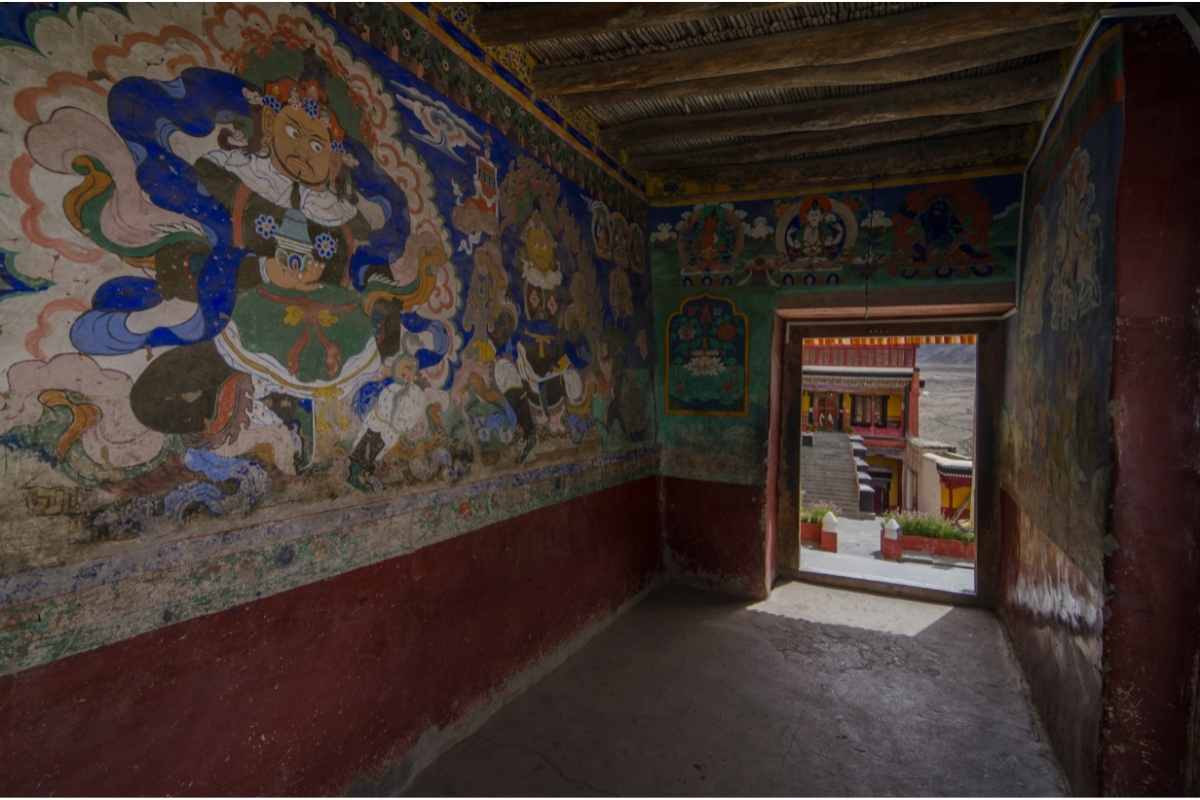 Passage in Thiksey Monastery